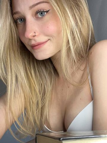 Алина